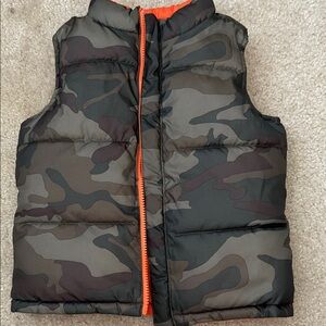 Camouflage Puffer Vest with Orange Lining